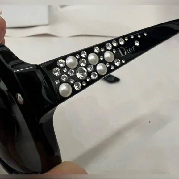 Dior Brilliance F~ Black with Bold Embellishments Exquisite Condition with Box - Picture 5 of 10